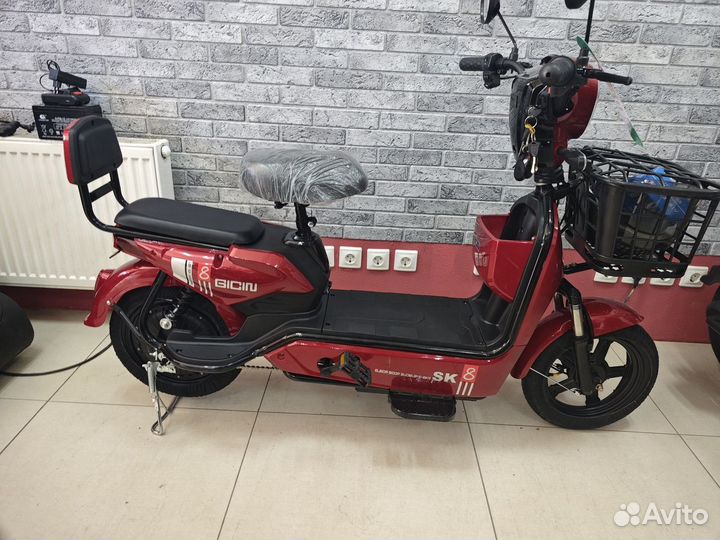 Велоскутер новый электрческий