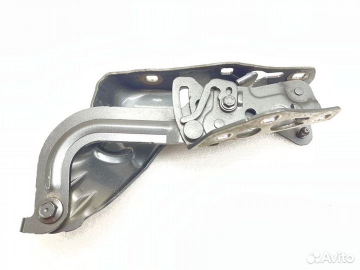 Петля капота правая Mercedes-Benz Glc X253 651.921