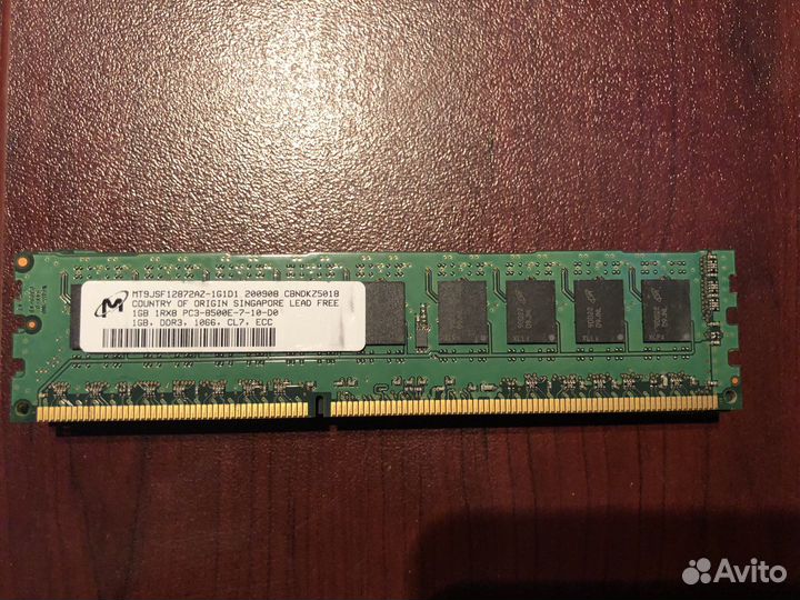 Память Micron DDR3 1GB 1Rx8 PC3-8500E ECC