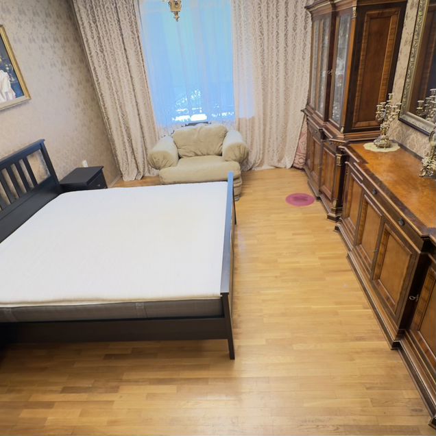 2-к. квартира, 82 м², 2/7 эт.