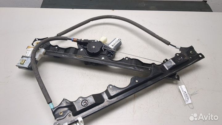 Стеклоподъемник электрический Jeep Commander, 2007