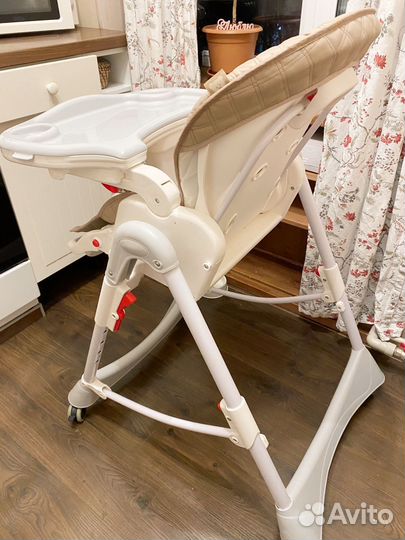 Стульчик для кормления babyton