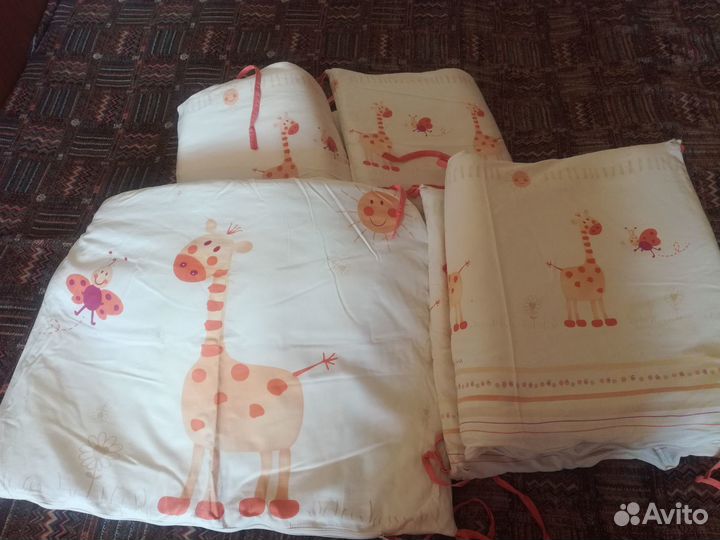 Бортики в детскую кроватку