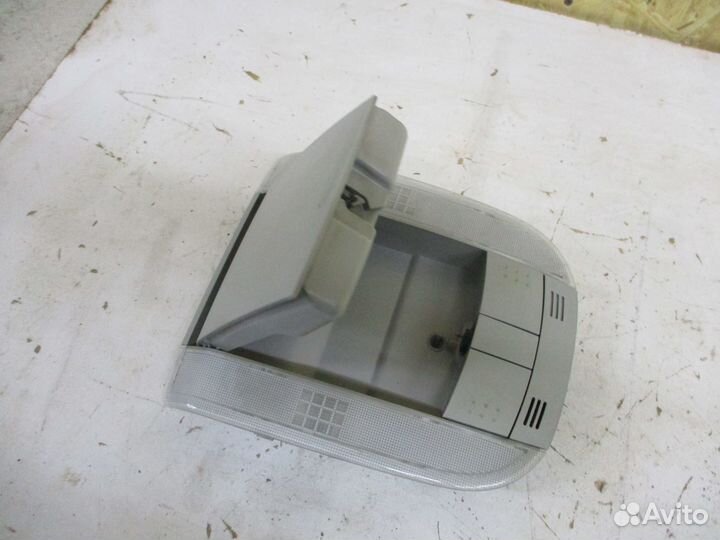 Плафон потолочный Тойота Королла 150