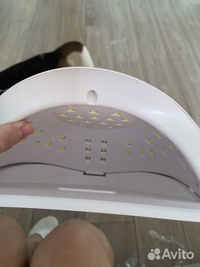 Лампа для ногтей