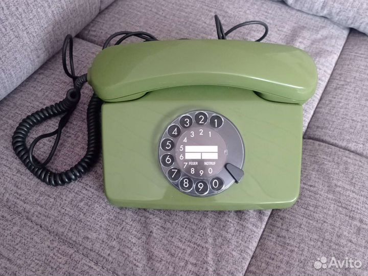 Телефон времён СССР