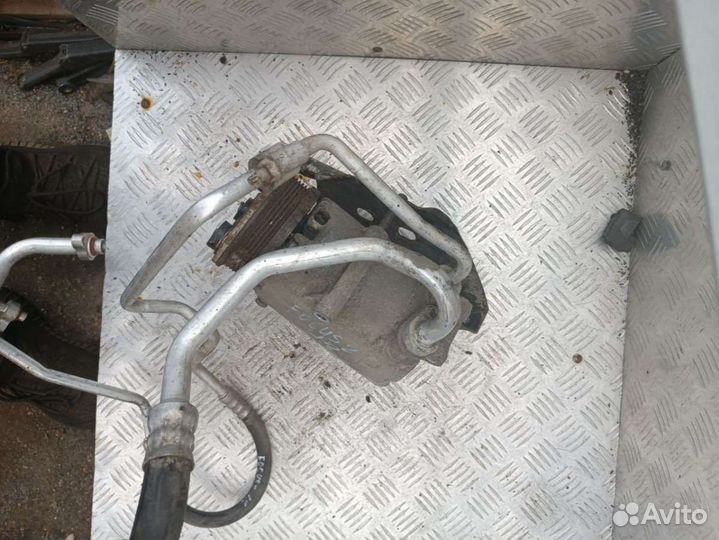 Компрессор кондиционера Ford Focus 2 2006