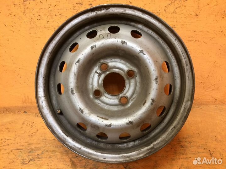 1 шт. Диски - диаметр 14 PCD 4х100