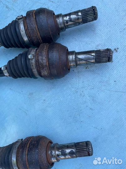 Полуось задняя левая правая привод в сборе 30651