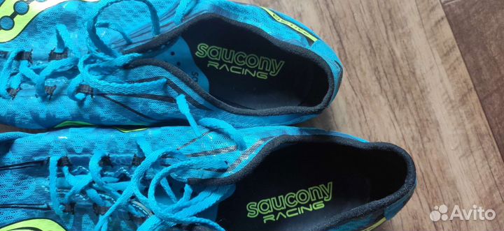 Шиповки для легкой атлетики 42 saucony