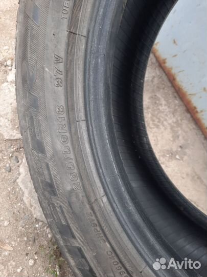 Bridgestone Potenza S001 235/50 R18