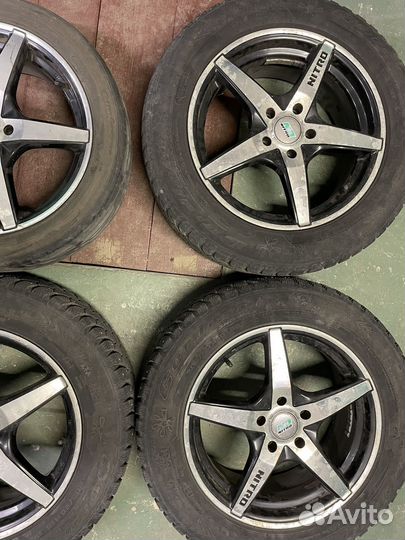 Литые диски с зимней резиной R16 5-105