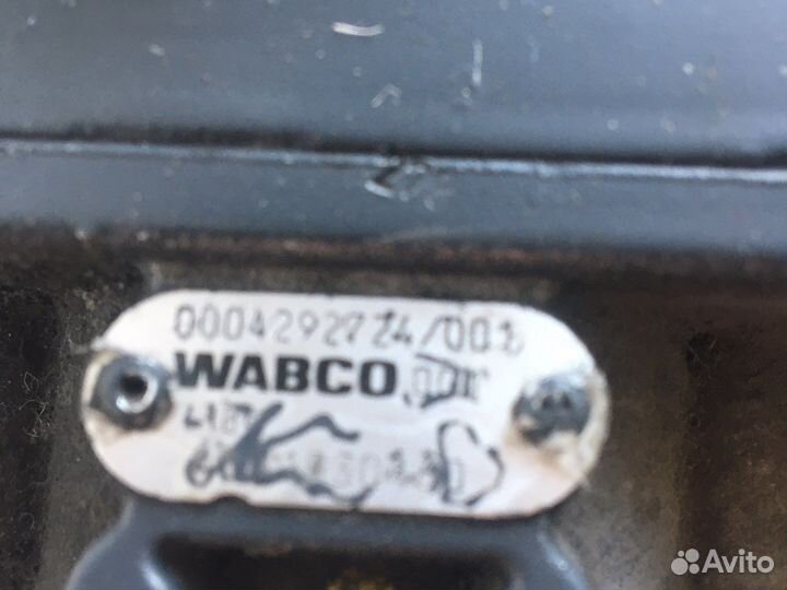 Модулятор тормозной на Мерседес