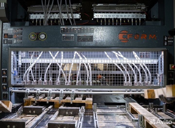 Паллеты из дерева новые cr638