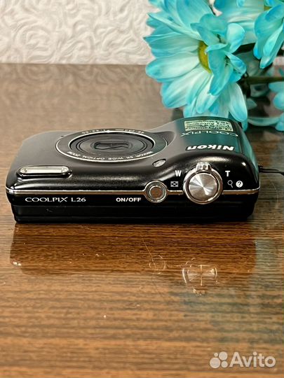 Компактный фотоаппарат nikon