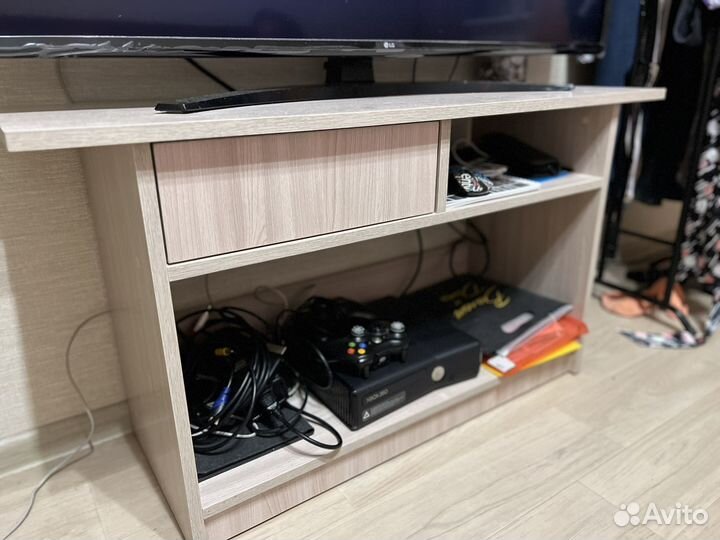 Тумба под телевизор бу