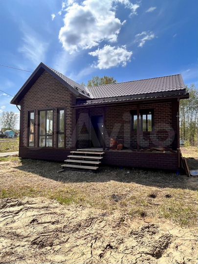 Дом 180 м² на участке 6 сот.