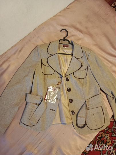 Пиджак шерцной