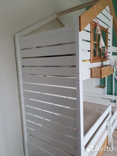 Детская кровать домик с матрасом