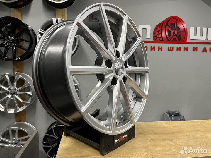 Диски R17 Vossen на Skoda Kodiak Octavia Superb