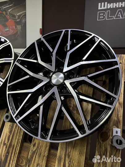 Скад 7x17/5x114,3 ET45 D66,1 Азимут Алмаз