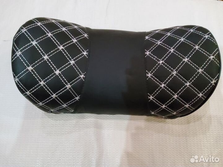 Подушка на подголовник автомобиля