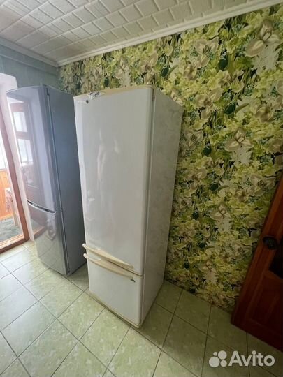 Холодильник бу Pozis