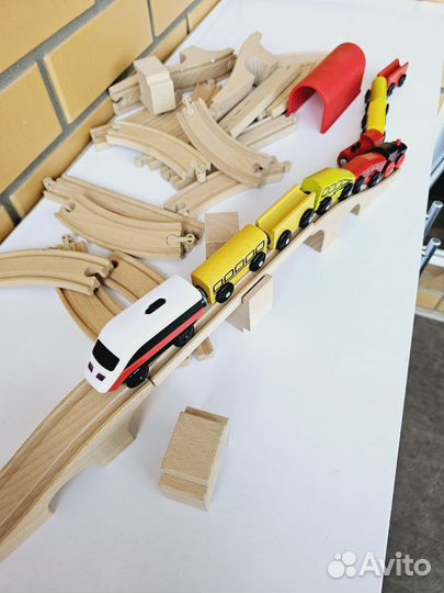 Железная дорога, поезд IKEA бронь