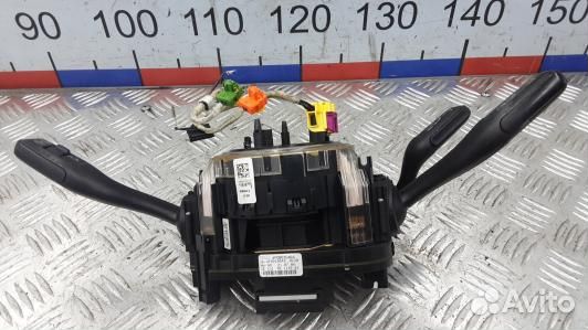 Переключатель поворотов и дворников (стрекоза) audi Q7 (7UK03Q801)