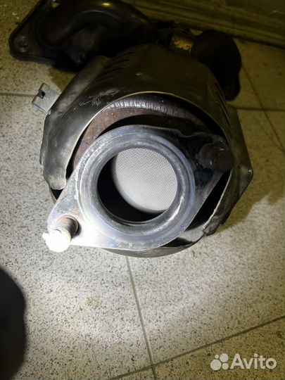 Выпускной коллектор с катализатором kia