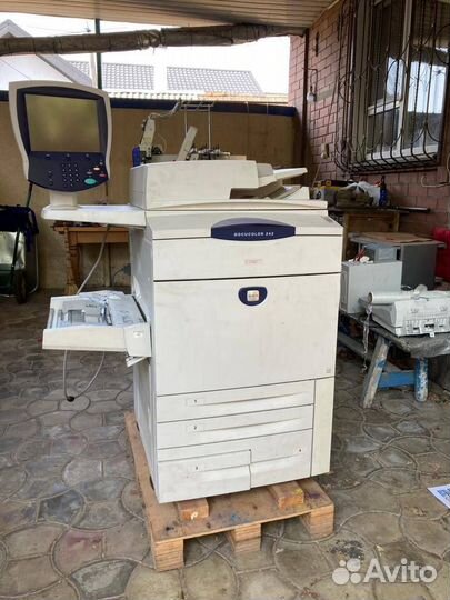 Принтер Xerox DocuColor 242