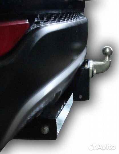 Фаркоп для Hyundai Santa Fe(с нерж. пластиной)