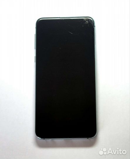 Телефон Samsung Galaxy S10e