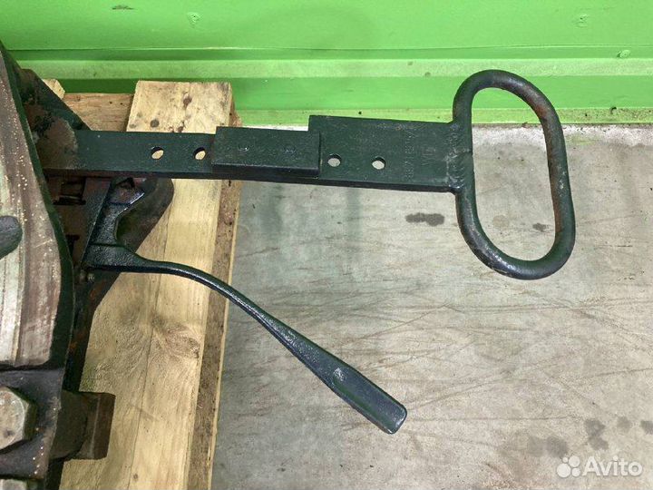 Седельно-сцепное устройство MAN TGA