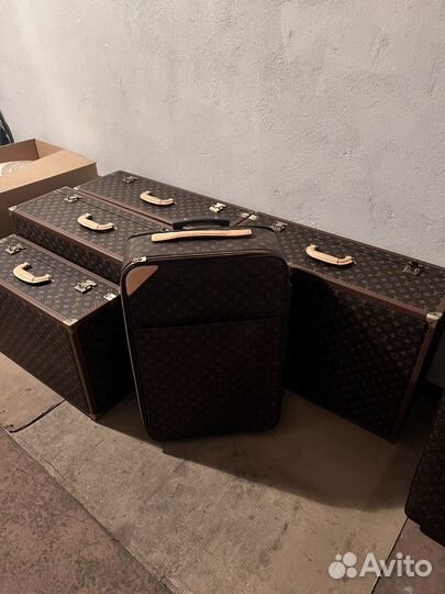 Чемоданы для приданного