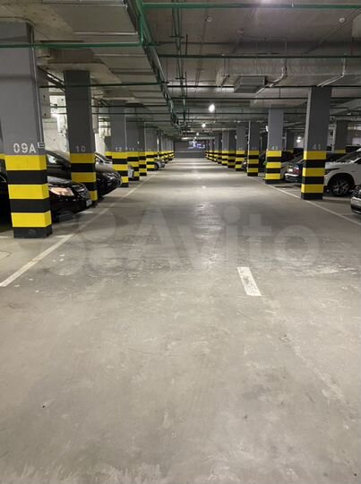 Машиноместо, 15 м²