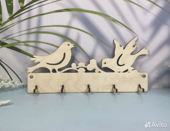 Ключница настенная из дерева