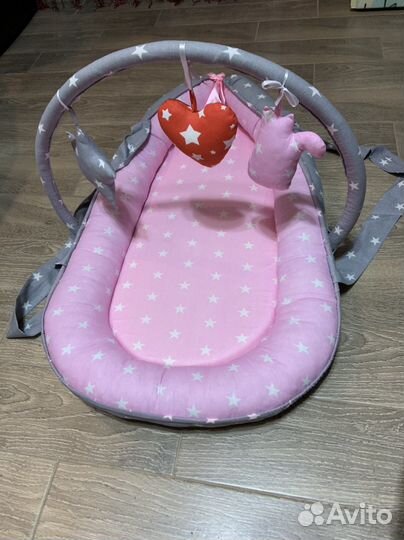 Кокон гнездышко с дугой