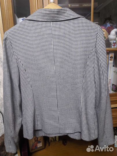 Пиджак женский 48-50 размер