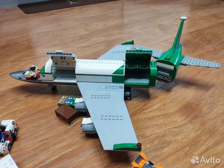 Lego City 60022 Грузовой терминал