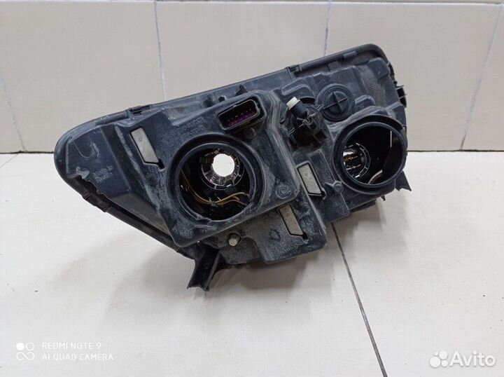 Фара передняя левая Renault Logan