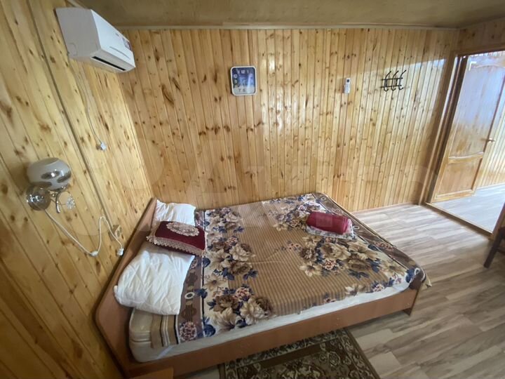 Комната 35 м², 1/2 эт.