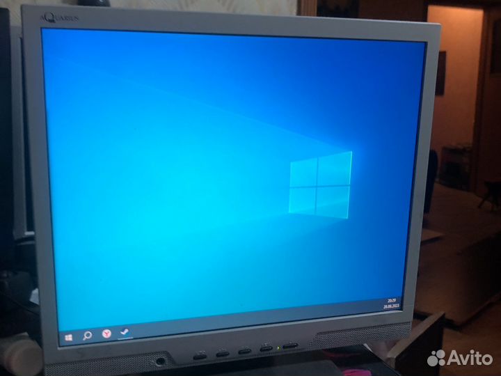 Монитор aquarius tf1710a