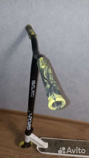 Трюковой самокат tech team бу