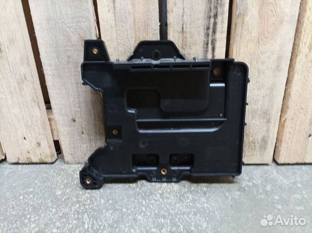 Площадка аккумулятора Солярис 1 2011-2014