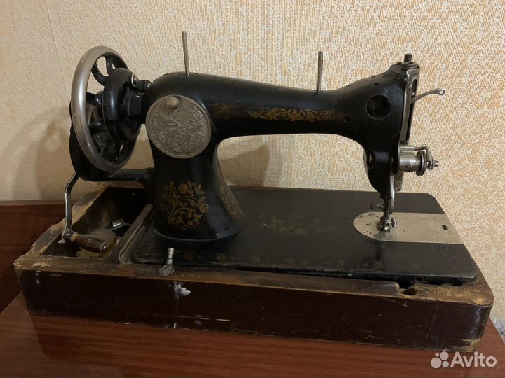 Швейная машина ручная Подольск