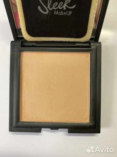 Пудра sleek Suede Effect spf 15 01 тон