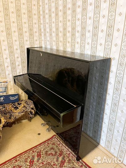 Пианино Чайка