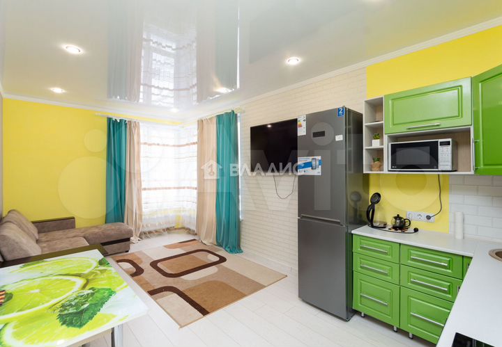 2-к. квартира, 65 м², 7/16 эт.