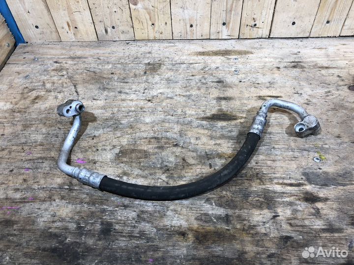 Трубка кондиционера VW Golf 5 Plus